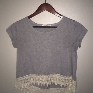 Lace trim Top